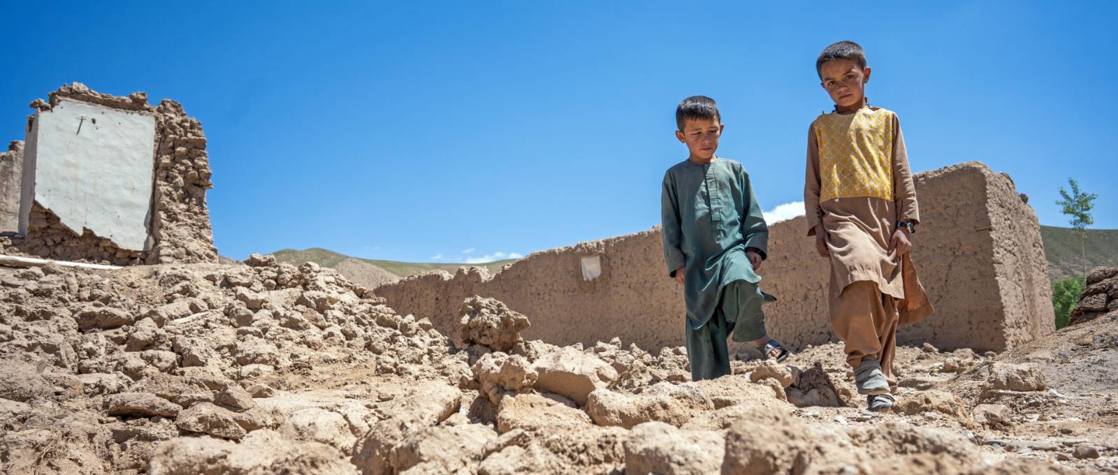 jongens overstroming afghanistan