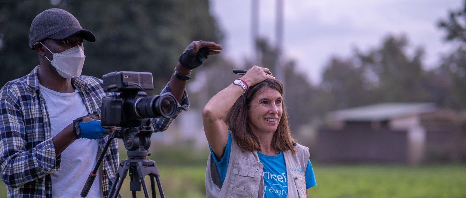 Sacha met cameraman