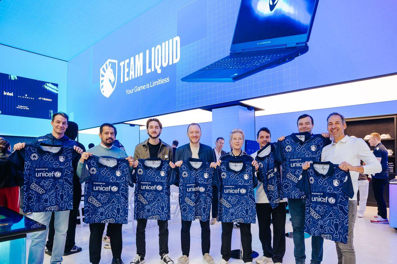 Presentatie partnership UNICEF en Team Liquid
