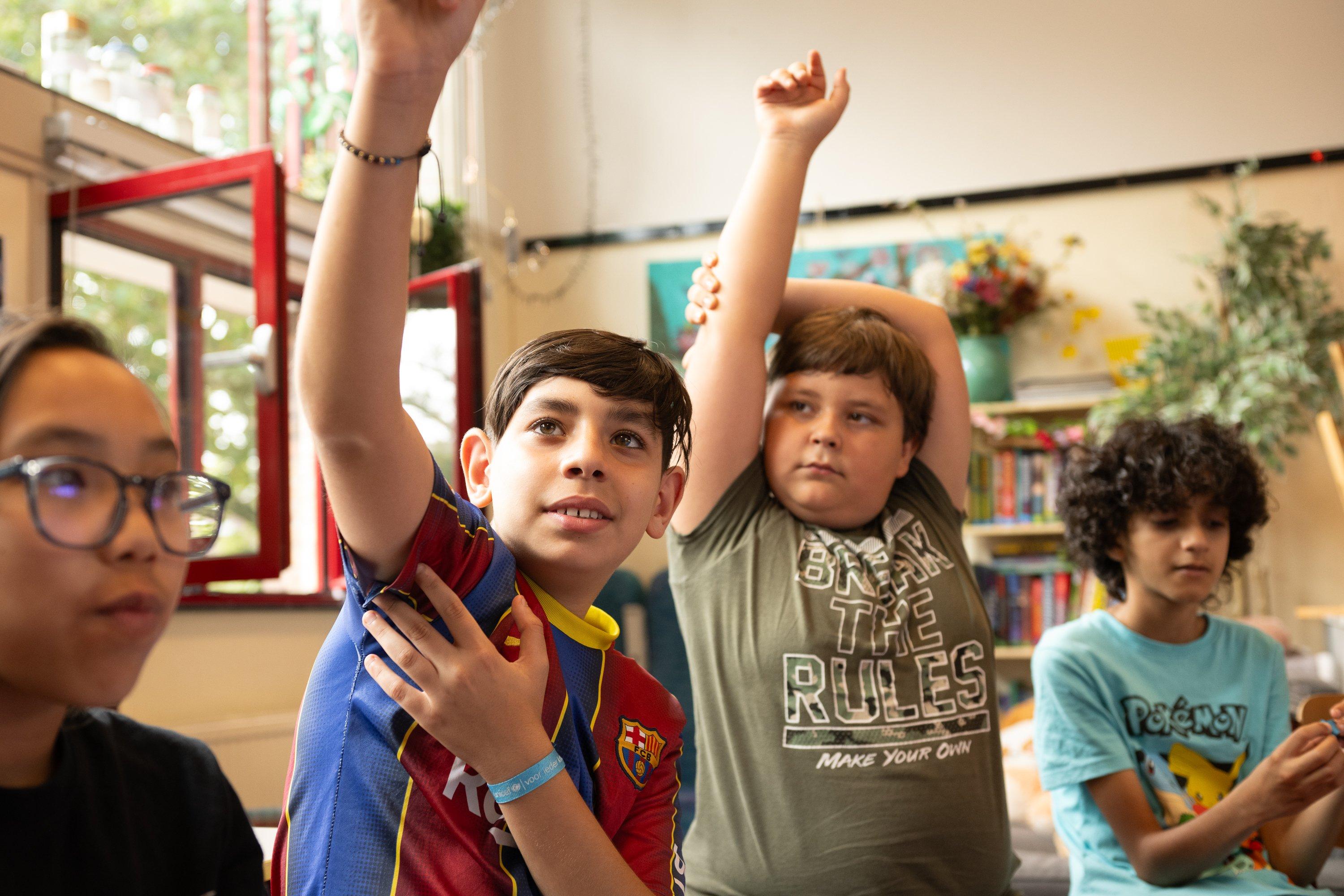 Leerlingen van de Gelderlandschool in Den Haag leren over kinderrechten.
