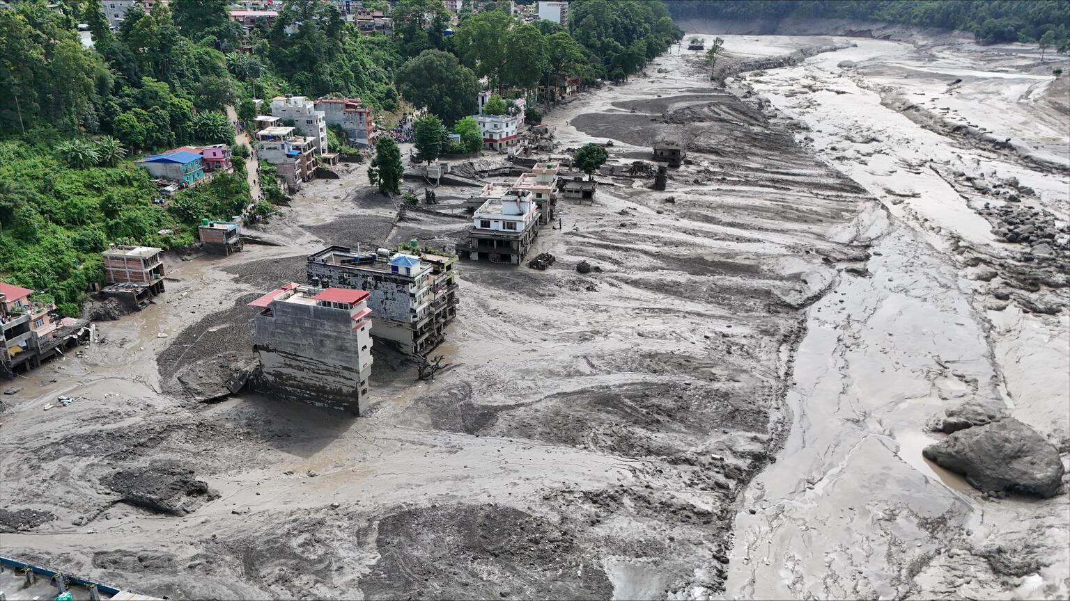 Infrastructuur compleet verwoest na overstroming