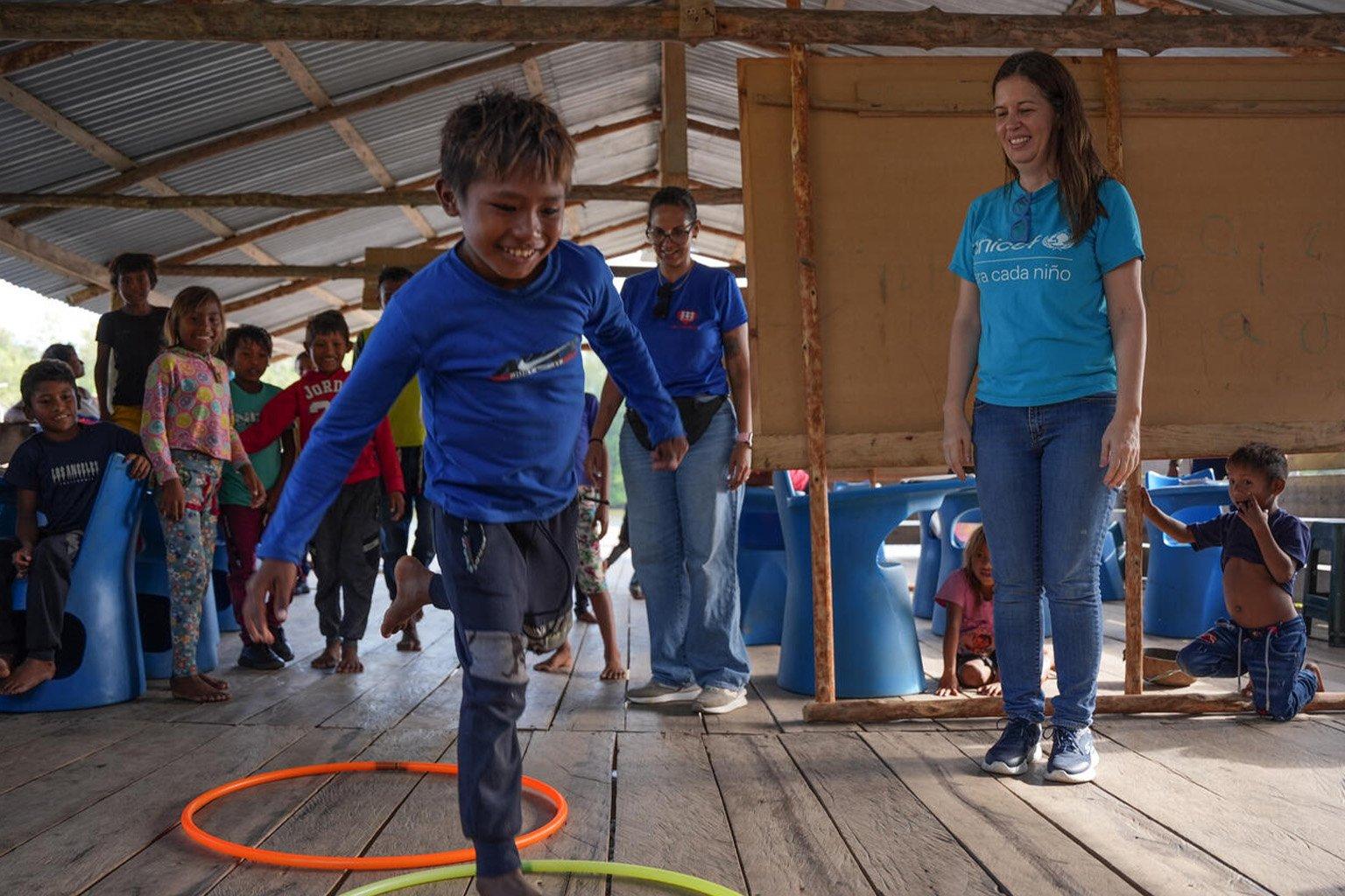 Kinderen helpen met Sport en Spel