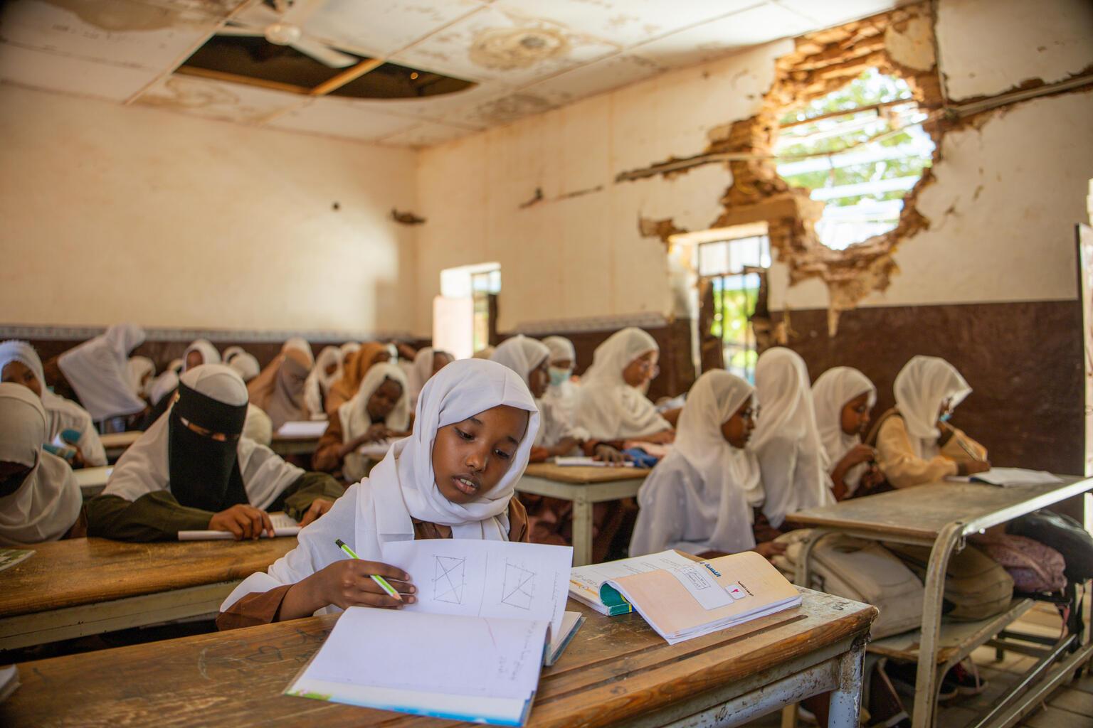 onderwijs meisjes in de klas