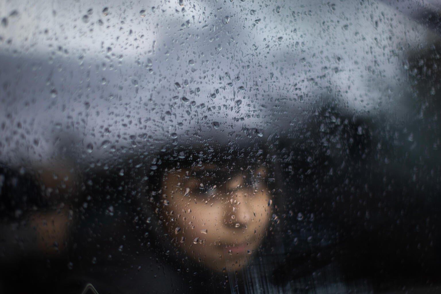 meisje in de auto in Libanon